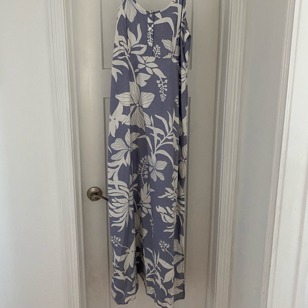 Medium purple tropical flower dress